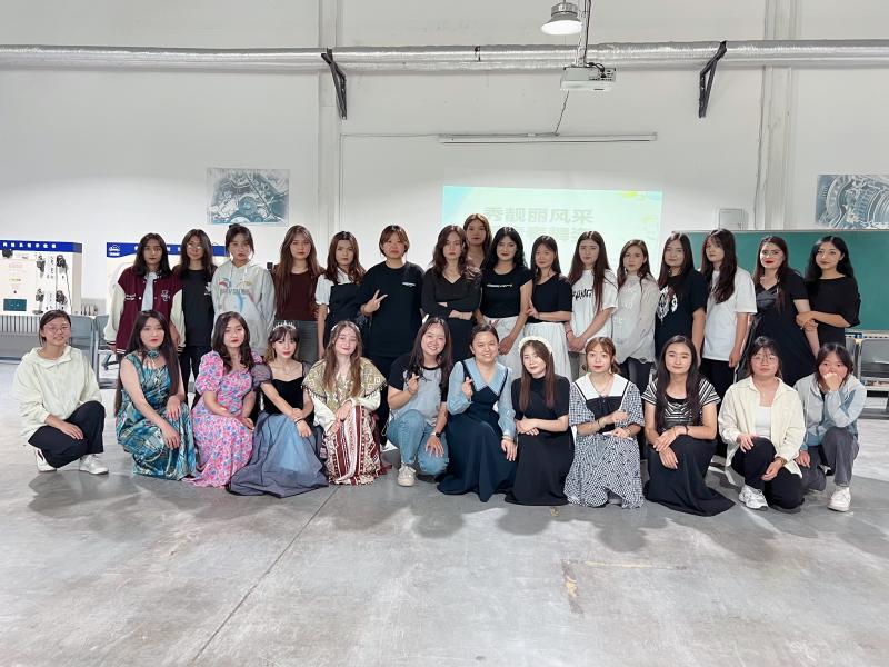 青春活力满校园 汽车女生绽风采｜汽车工程系开展“秀靓丽风采，展青春舞姿”活动